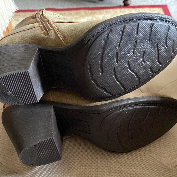 Ladies boots size 6 medium - Picture 4 of 6